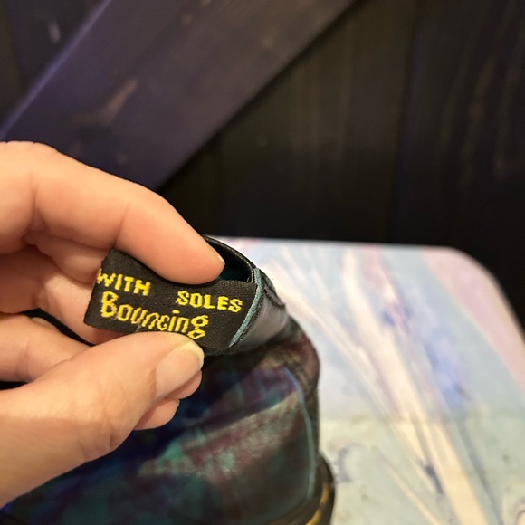 Dr. Martens 1460 Oil Slick Iridescent Boots – UK 5 / W8 - Picture 4 of 12